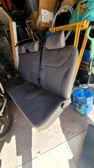 Asientos Renault Trafic 2004