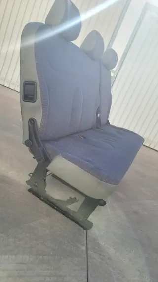 Asientos Renault Trafic 2004