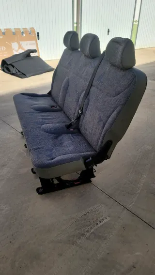 Asientos Renault Trafic 2004