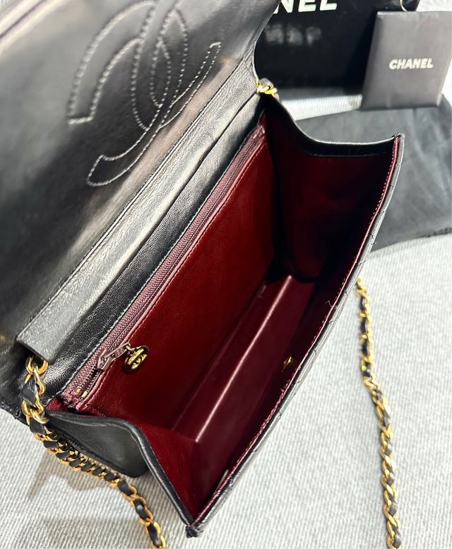 lindíssima Bolsa Chanel Timeless Preta Dourada