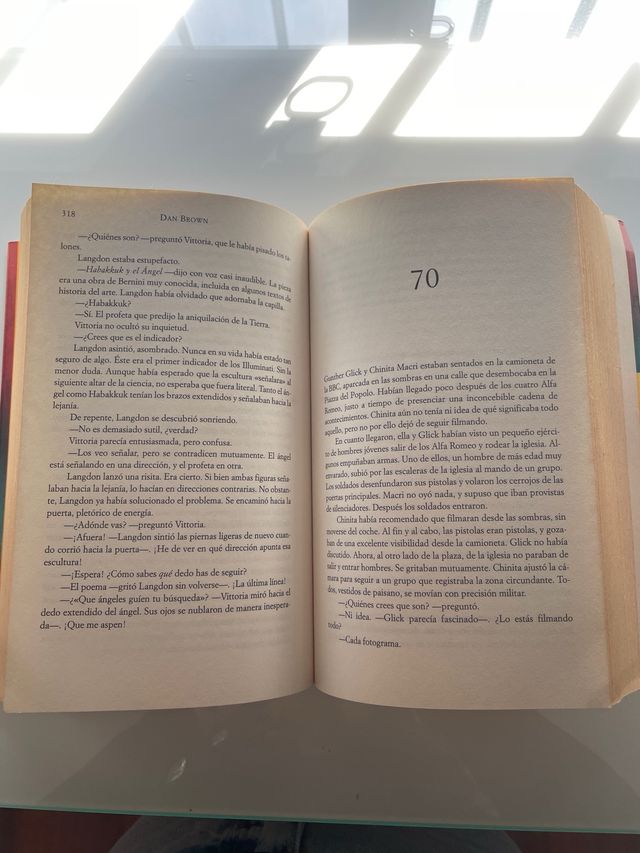 Angeles y Demonios / Angels and Demons (Spanish...