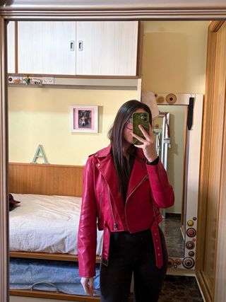 Cazadora cuero roja