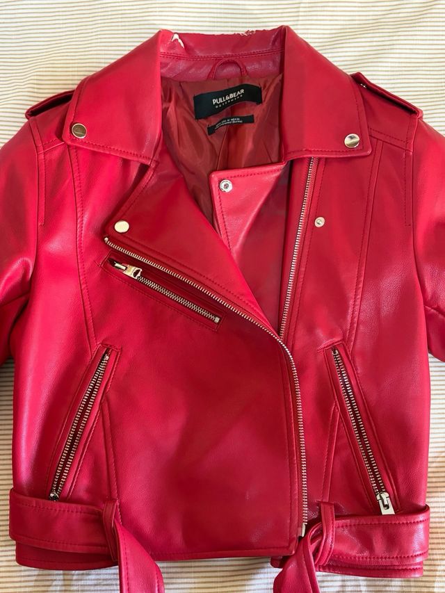 Cazadora cuero roja