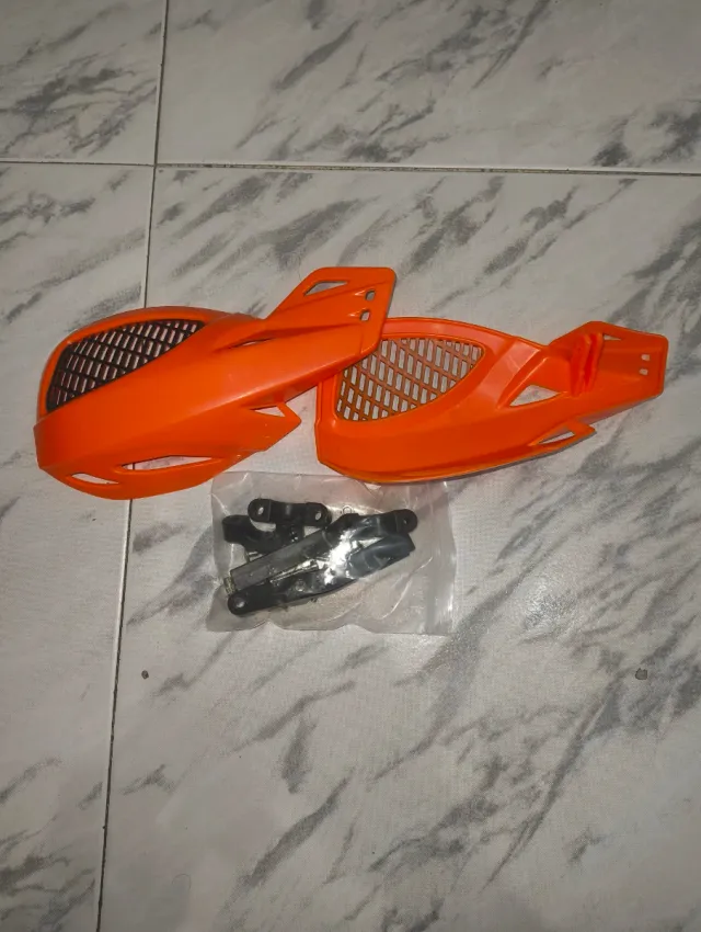 Cubre manetas moto universales naranja