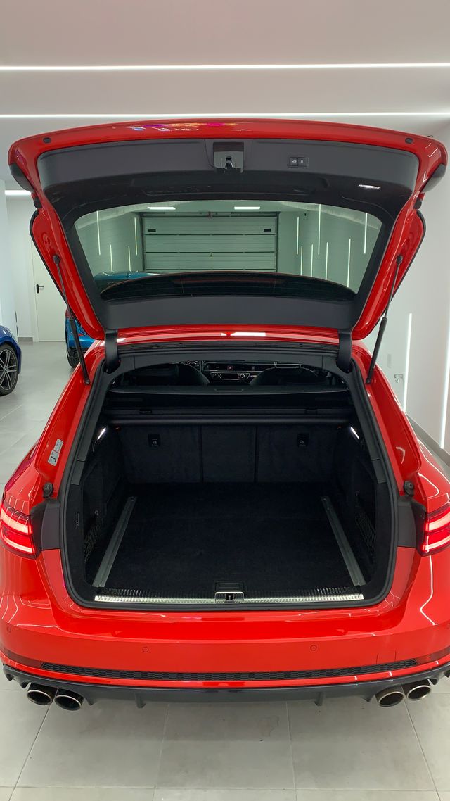 Audi S4 3.0 TFSI 260kW quattro tiptron avant