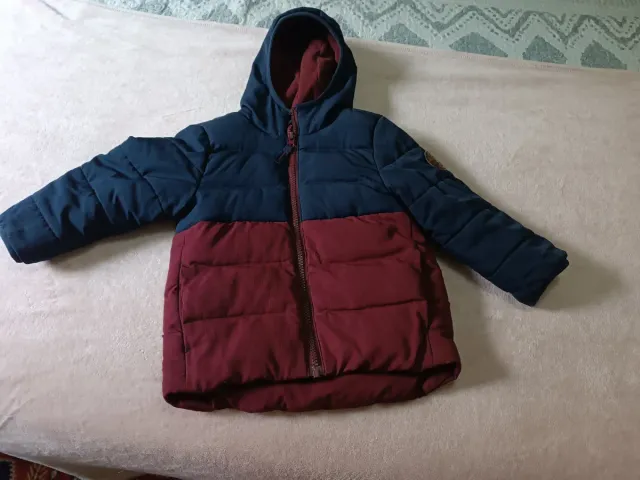 Abrigo niño azul y granate 2-3 años