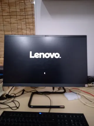 Lenovo All in One PC Negro