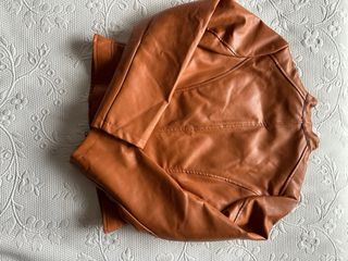Chaqueta mujer polipiel