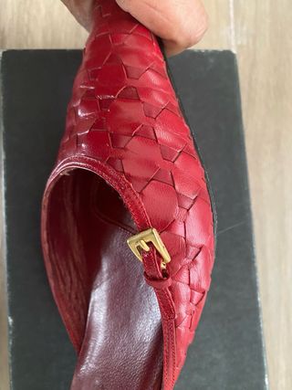Sandalias Massimo dutti de piel con color rojo