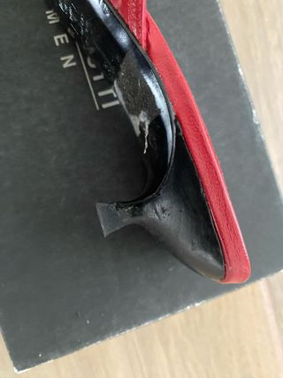 Sandalias Massimo dutti de piel con color rojo