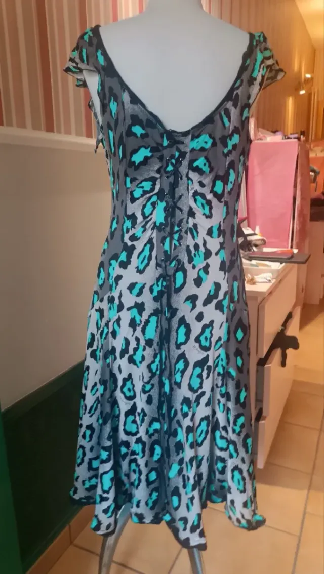 Abito fantasia leopardata