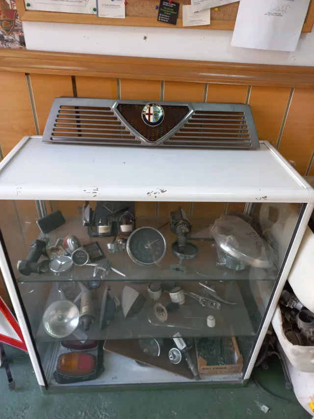 Rejilla Alfa Romeo 75