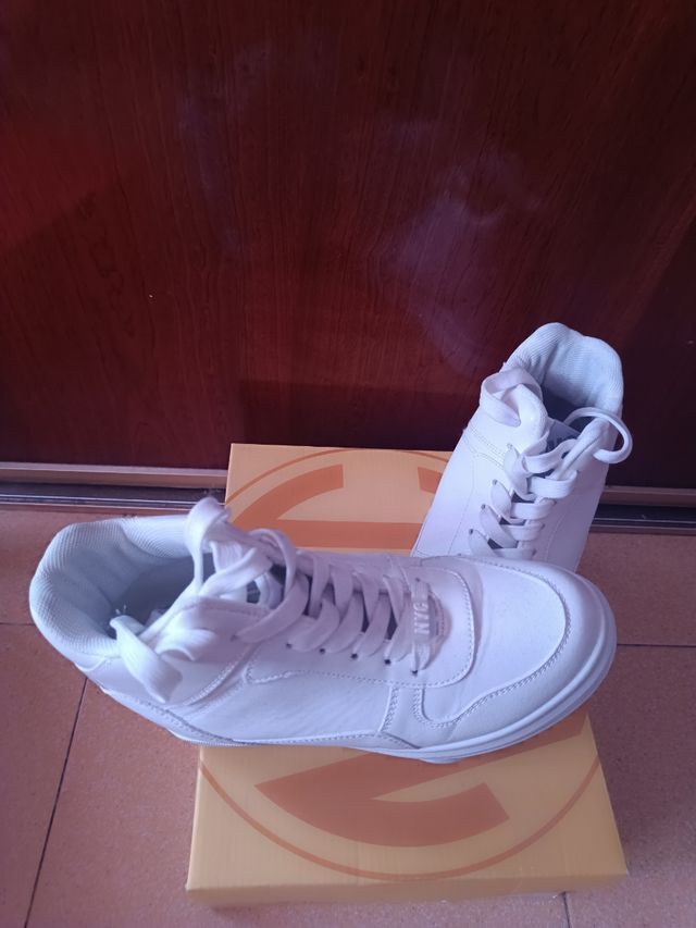 Botas blancas tacón corrido