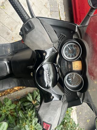 Piaggio X Evo Negra 125cc 2008