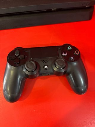 PS4 Slim 500GB v12.5 con mando original