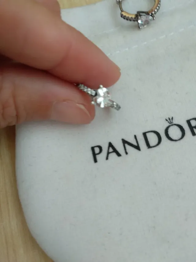 Pendientes Pandora Corazón Plata