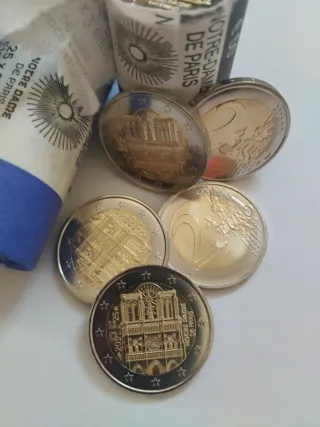 2€ Francia Notre Dame 2025 FdC