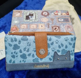 Monedero gato, está nuevo, sin uso.