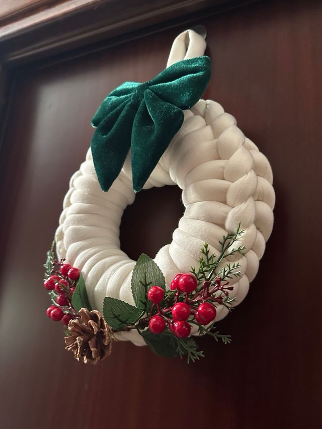 Ghirlanda Natalizia Fatta a Mano