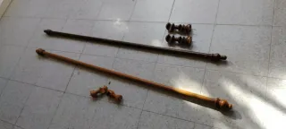 Barra cortina madera decorada