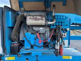 Plataforma Genie Z-45/25J RT