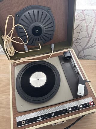Tocadiscos Cosmo 751