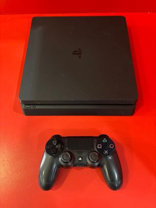 PS4 Slim 1TB con mando original