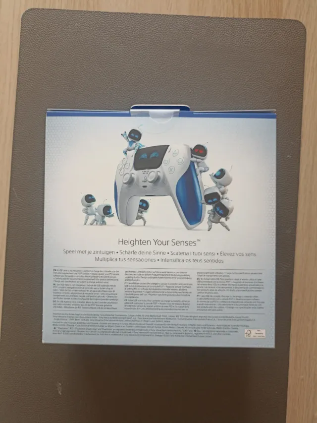 DualSense Astro Bot Edición Limitada PS5 Nuevo