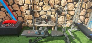 Máquina Multifuncional de Pesas y Banco barras