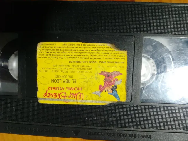 Películas VHS Disney Tarzán y El Rey León