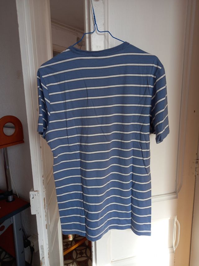 Camiseta Pedro del Hierro a rayas azul y blanca