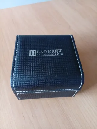 2 relojes Negro y Verde