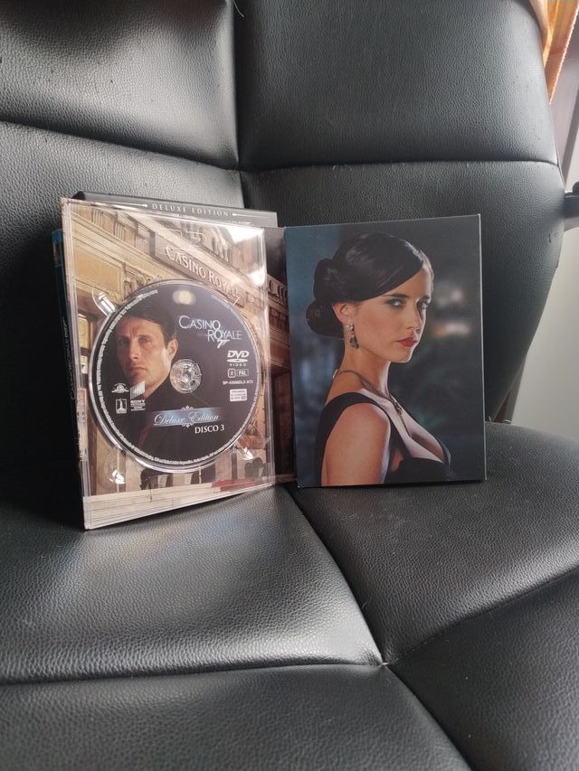 Casino Royale Blu-ray Deluxe Edition