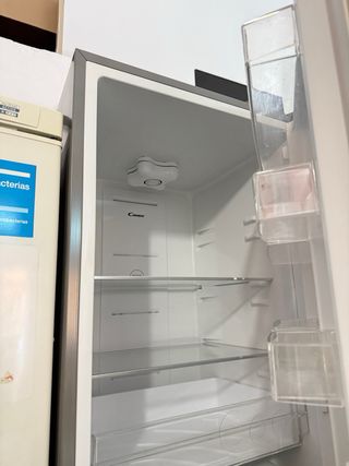 Nevera Candy plateada