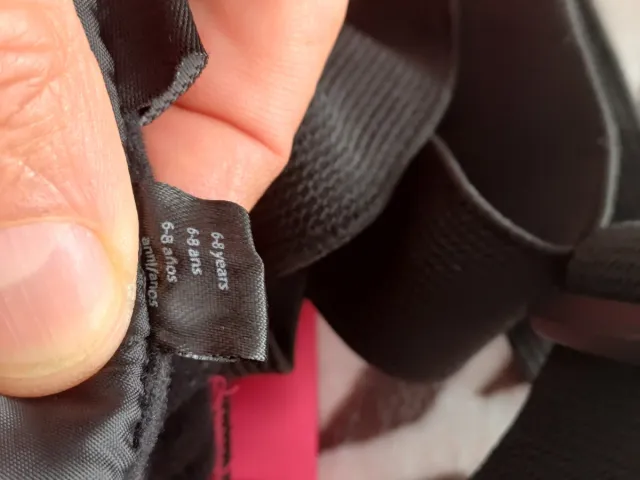 Pantalón de nieve para niña/o.    6 / 8 años