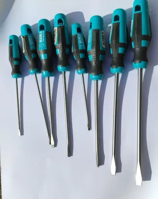 Lote destornilladores Irazola Premium (nuevo)