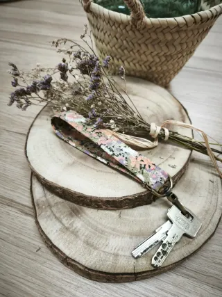 Llaveros de tela artesanales