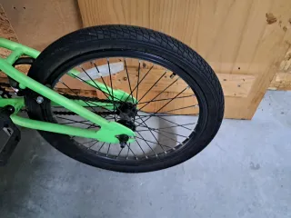 Bicicleta BMX Muddyfox Verde