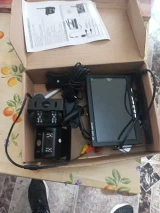 Cámara trasera para autocaravana o camión