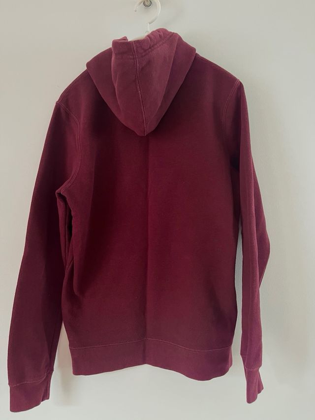 Sudadera burdeos Álvaro Moreno