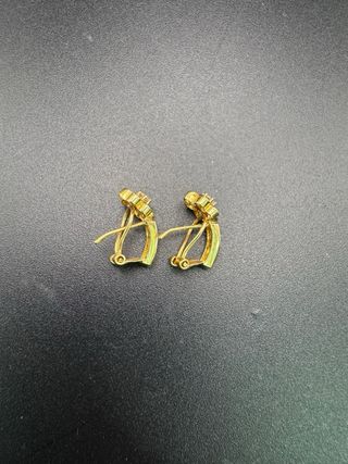 011-04-00408 PENDIENTES FLOR CIRCONITAS ORO 18K