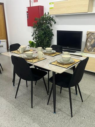 Oferta! Mesa comedor con 4 sillas