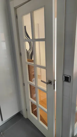 Puertas lacadas color crema