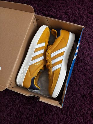 Adidas Gazelle Indoor Collegiate Gold
