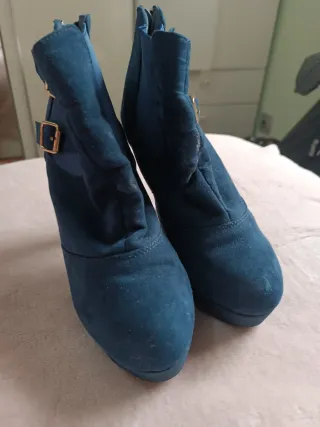 Botas de vestir azul con cremallera