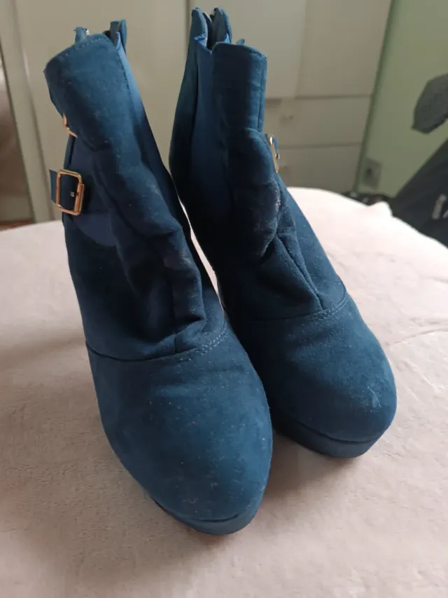 Botas de vestir azul con cremallera