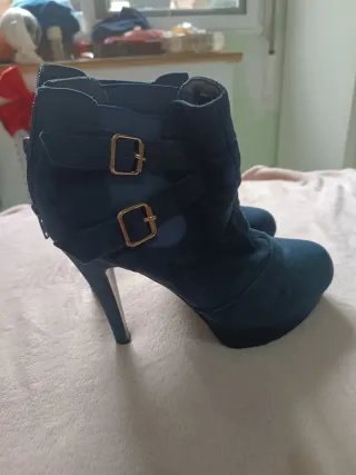 Botas de vestir azul con cremallera