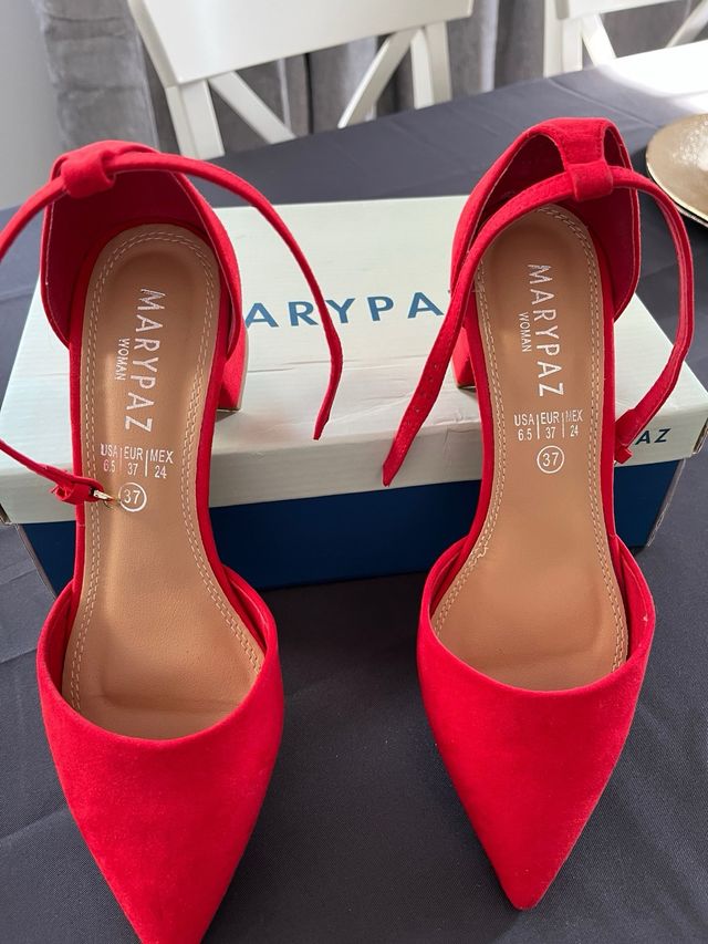 Zapatos MaryPaz rojos Talla 37