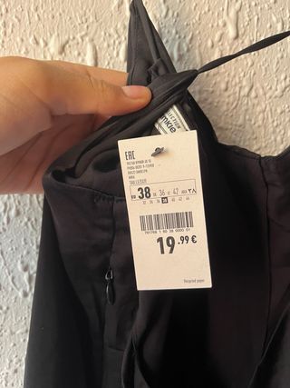 Vestido negro tirantes finos