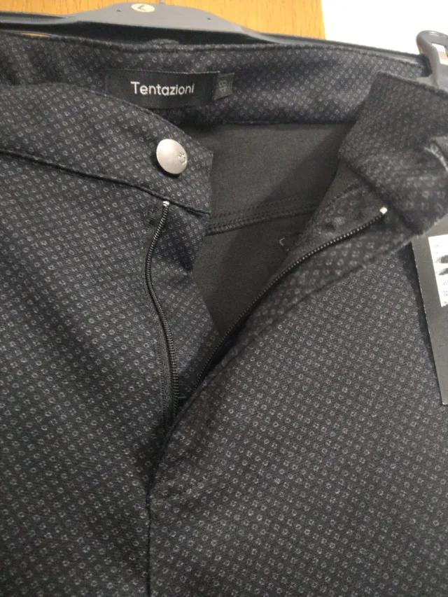 Pantalón elástico estampado